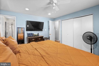 Welcome home to this spacious 4-level single-family home in - photo 20