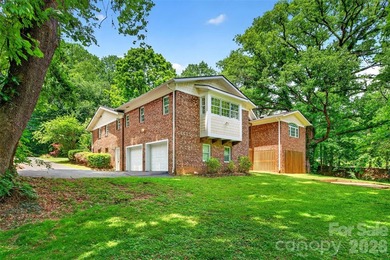 Welcome to your new home in the highly desirable Spring Hill - photo 3