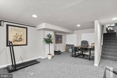 Welcome home to this spacious 4-level single-family home in - photo 24