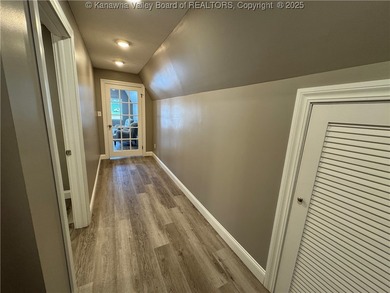 PRICE REDUCED! Prime Commercial Property in Growing Business