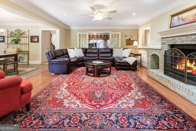 Beautifully maintained 4-bedroom, 3-bath four-sides brick home - photo 40