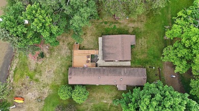 Amazing opportunity to own this property on Round Lake with 100 - photo 45