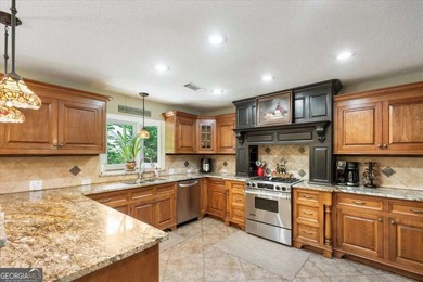 Beautifully maintained 4-bedroom, 3-bath four-sides brick home - photo 48