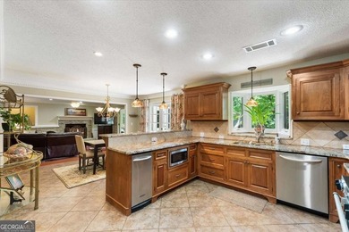 Beautifully maintained 4-bedroom, 3-bath four-sides brick home - photo 49