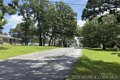 Great building lot in Warsaw! Nice big, shaded corner lot, just - photo 7