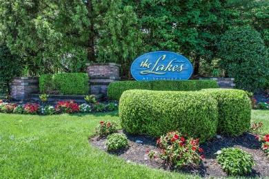 Lake Condo For Sale in Setauket, New York