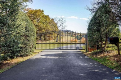 This extraordinary Georgian estate is set on 179 acres with two - photo 11