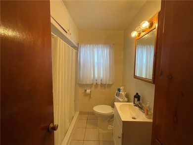 Opportunity awaits at 1202 Zarsky! If you've been looking for a - photo 12