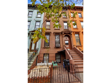 Nestled majestically in the heart of Central Park Slope, 457 6th - photo 13