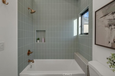58 66th Place - photo 35