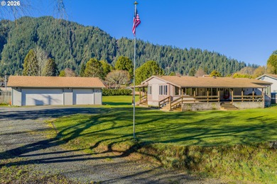 (private lake, pond, coastal) Home For Sale in Powers Oregon