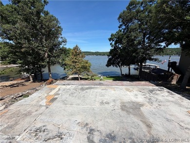 Rare as Hens teeth, this almost 100 ft of moderate shoreline - photo 7
