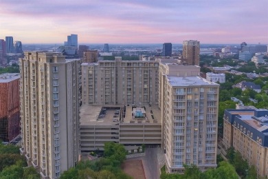 Lake Condo For Sale in Dallas, Texas