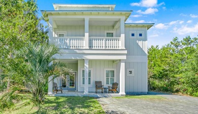 Discover this coastal luxury and pristine 2019-built, 7-bedroom - photo 5