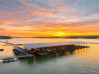 Luxury lakefront condo in the highly sought-after Lands End - photo 1