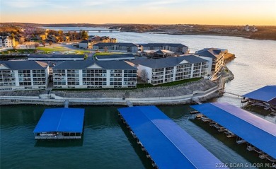Luxury lakefront condo in the highly sought-after Lands End - photo 2