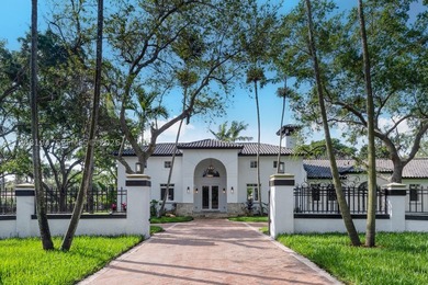 Welcome to your private oasis nestled on a coveted builder's - photo 1