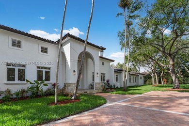 Welcome to your private oasis nestled on a coveted builder's - photo 3