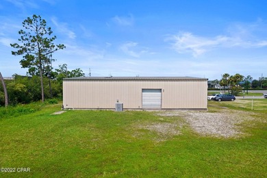 Owners will divide! Desirable 4.2 acre property located on busy - photo 17