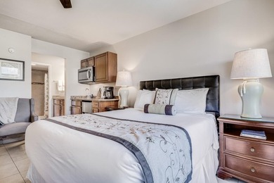 Hotel Zoned Maui Banyan G-210 is an upgraded, turn-key 2-bedroom - photo 21