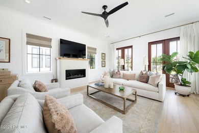 Built in 2024 and designed by acclaimed Allison Ramsey - photo 7