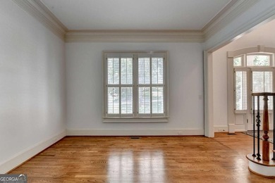 Welcome to this exceptional 4 SIDEBRICK 5-BEDROOM, 5.5-BATH - photo 7