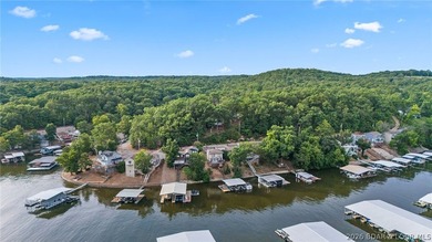 Lake life is calling! Wake up to beautiful lake views in this - photo 5