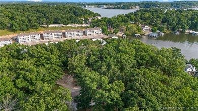 Lake life is calling! Wake up to beautiful lake views in this - photo 6