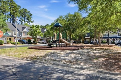This cozy 2-bedroom, 2-bath townhome is one of only five - photo 19