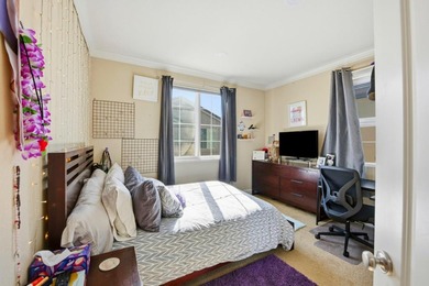 Property is being made available exclusively through Hubzu - photo 22
