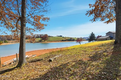Come check out this rare 3-acre lake lot opportunity in - photo 4