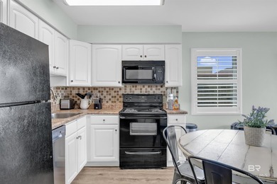 Gulf Shores Gem: 2BR/1BA. Why You'll Love It: Unbeatable - photo 7