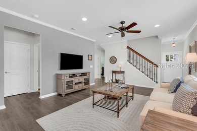 Welcome to this light and bright 3 bedroom, 3 bathroom Taft - photo 13