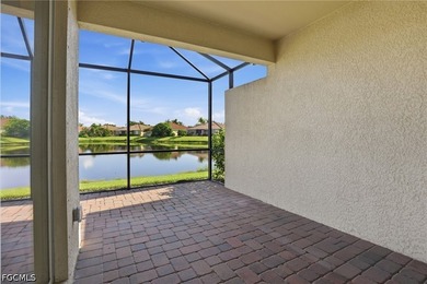 STUNNING LAKE VIEW! Welcome to this BEAUTIFULLY UPDATED villa in - photo 28