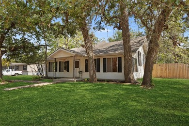 Somerville Lake Home For Sale in Somerville Texas