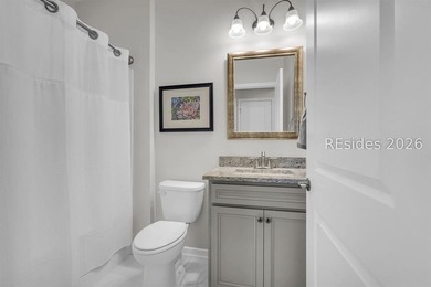 Welcome to this light and bright 3 bedroom, 3 bathroom Taft - photo 35
