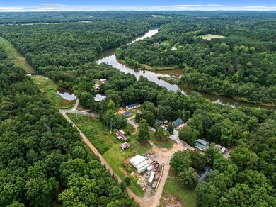 One of a kind mobile home sitting on Bear Creek, with navigable - photo 47