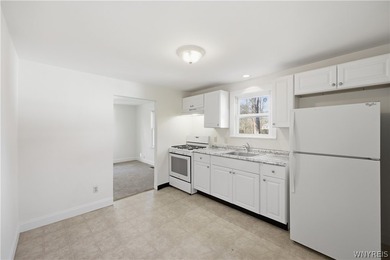 Spacious and well-maintained upper/lower double offering - photo 14