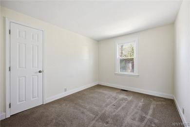 Spacious and well-maintained upper/lower double offering - photo 17
