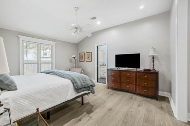 Biloxi DREAM house! Modern features & upgrades with all of the - photo 18