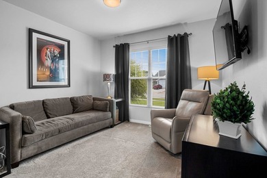 BETTER THAN NEW! Move right in to this well maintained Ledgeview - photo 20