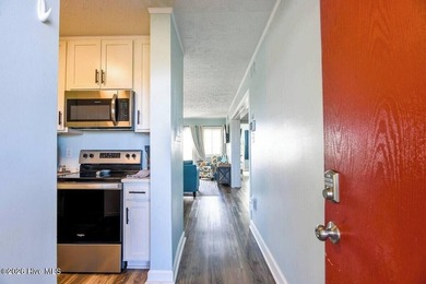 Discover an exceptional opportunity to own a beautifully updated - photo 5