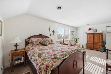 Spacious and well-maintained upper/lower double offering - photo 30