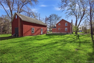 Spacious and well-maintained upper/lower double offering - photo 38
