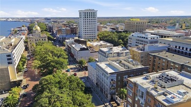 Experience the best of downtown Savannah from one of the city's - photo 41