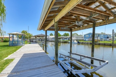 Lake Home For Sale in Welaka, Florida