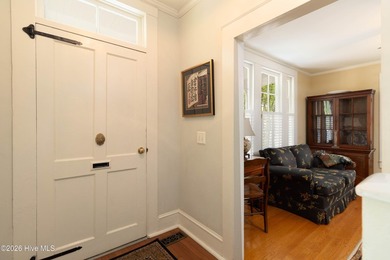 Built in 1890, this beautifully restored Victorian is a true - photo 8