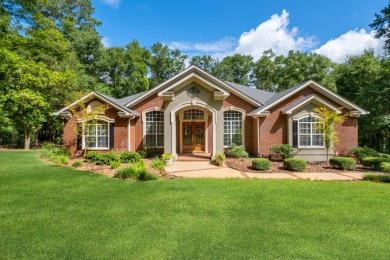Lake Home ActiveUnderContr in Tallahassee, Florida