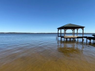 Cottage with Boathouse on Lake Palestine - Lake Home For Sale in Chandler, Texas