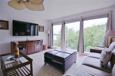 Welcome to Regatta Bay, one of the Lake's most unique waterfront - photo 4